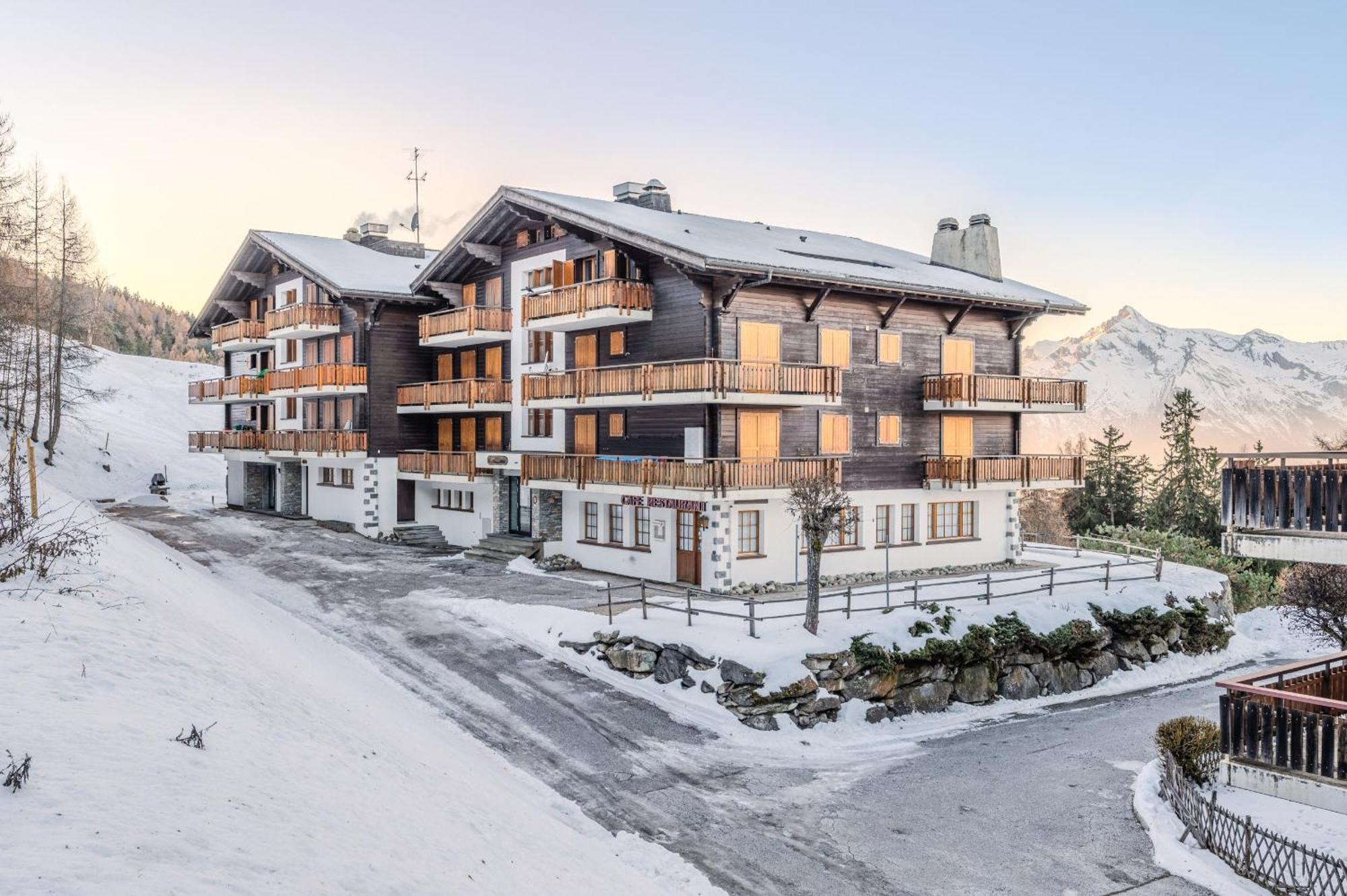 Mayens de l'Ours MOUNTAIN&CENTER apartments by Alpvision Résidences Agettes Esterno foto